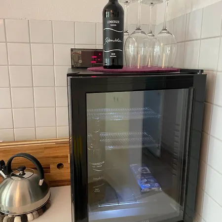 Zwergdackeladlerhirsch